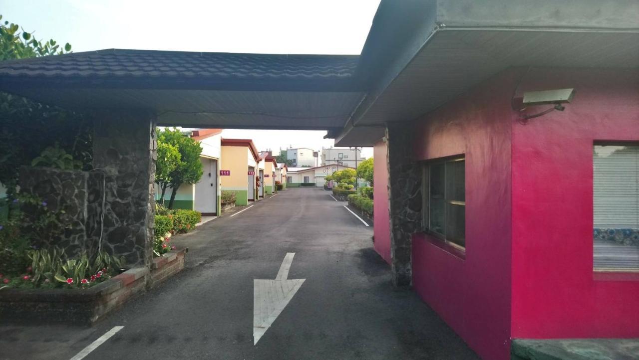 Love Boat Motel Chaozhou Экстерьер фото